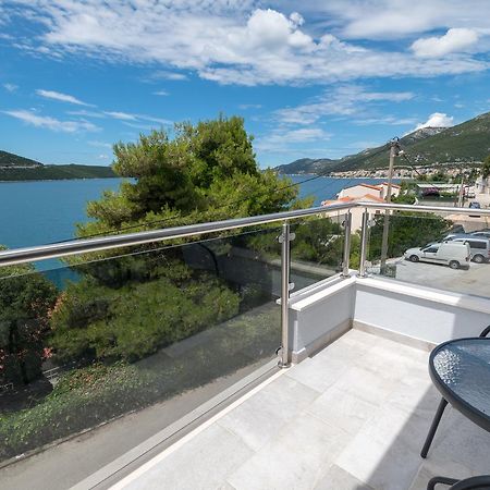 Villa Lajna Неум Екстериор снимка